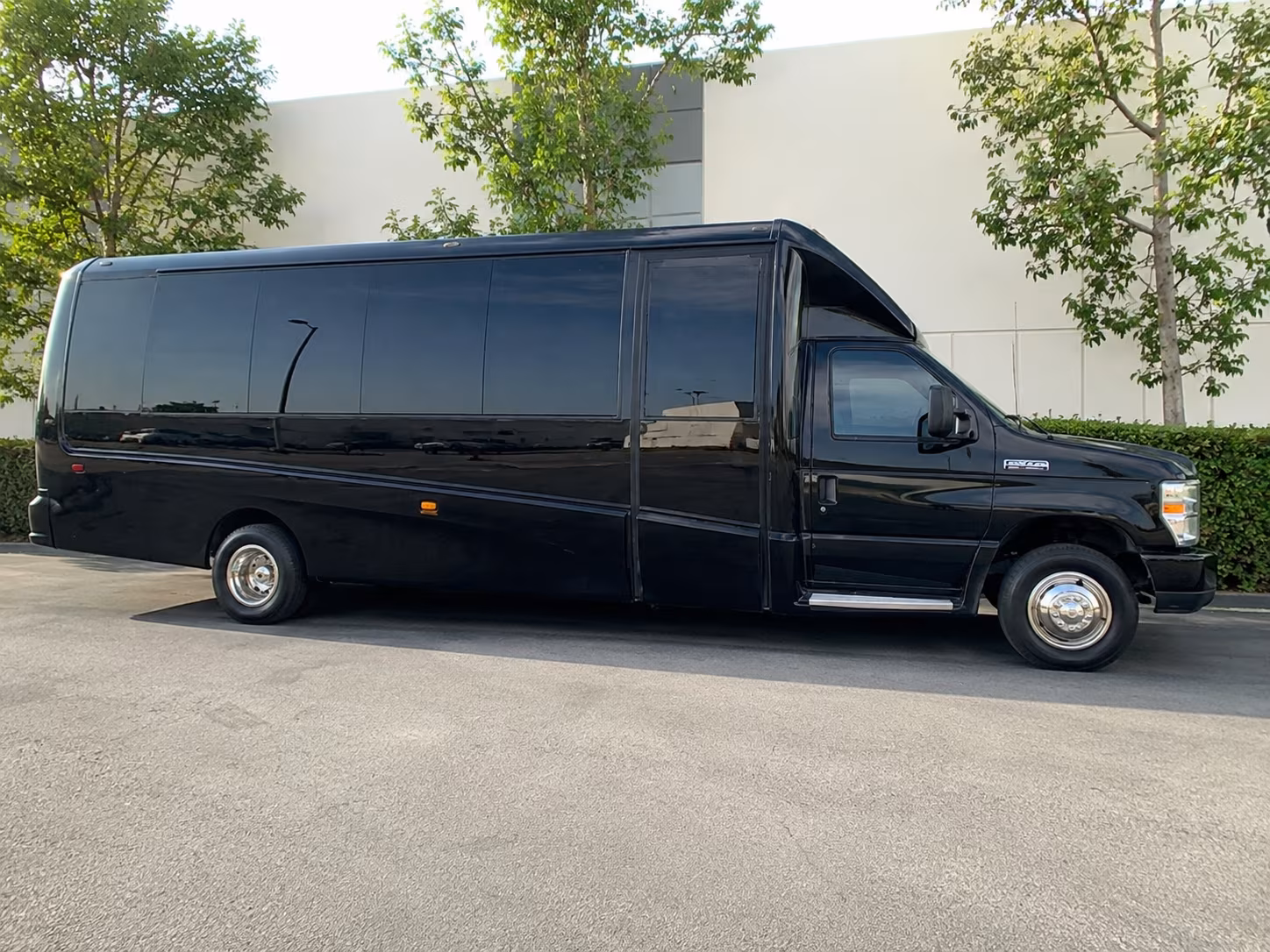bus rentals for hawaii festival weekends at kualoa ranch and beyond