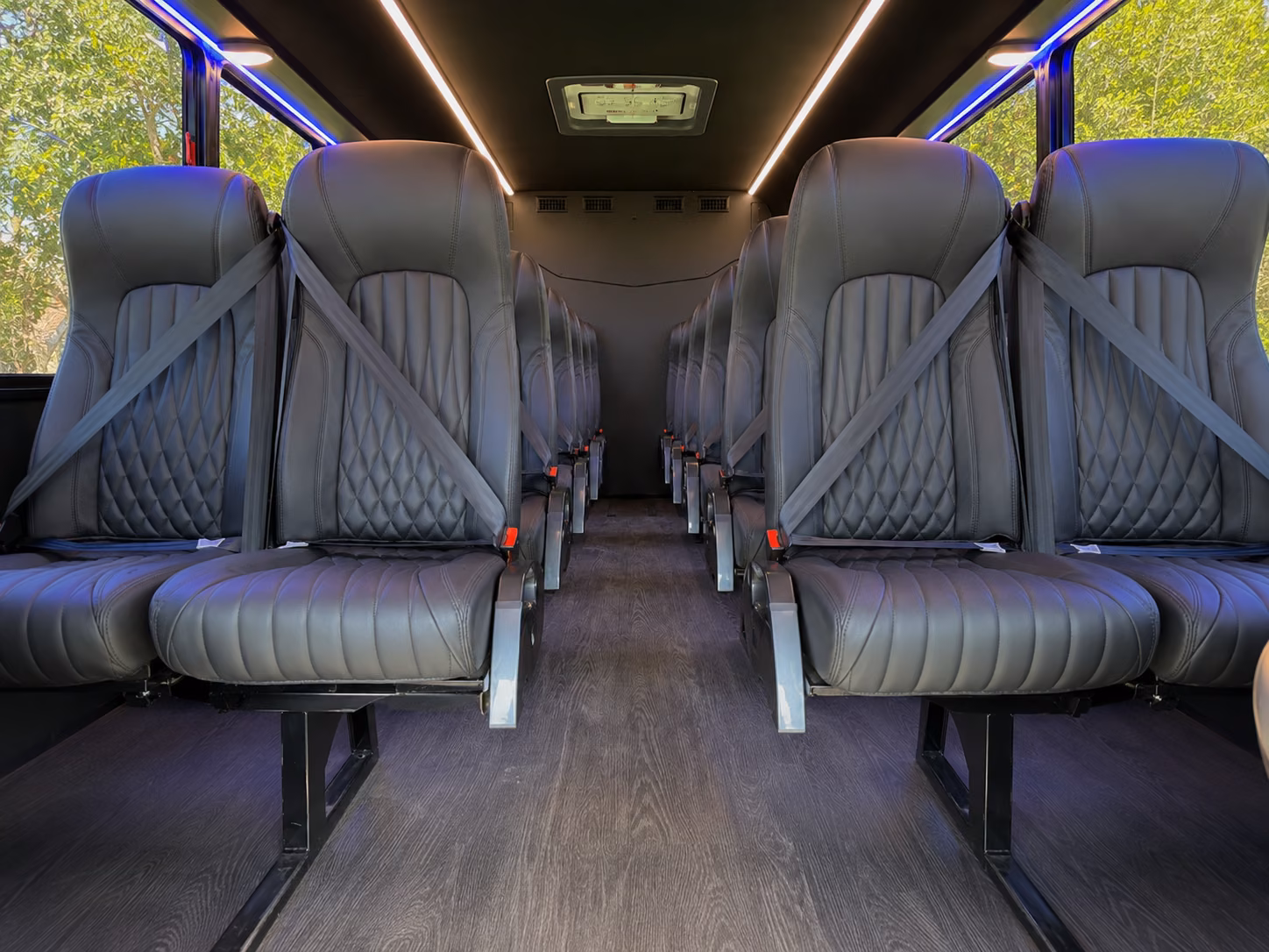 fan buses to hawaii bowl games and college football events