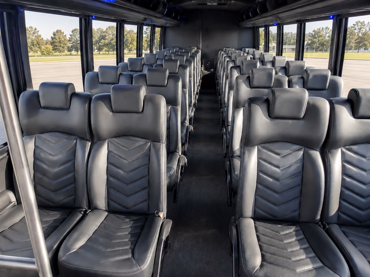 honolulu 15 passenger minibus inside