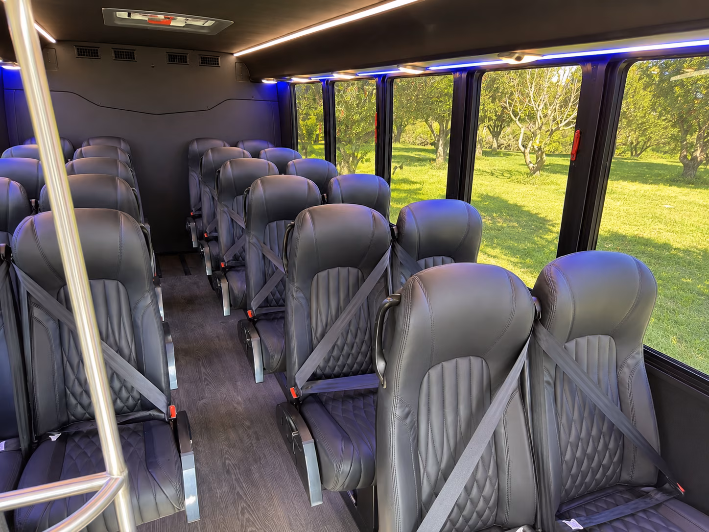 honolulu 18 passenger minibus inside