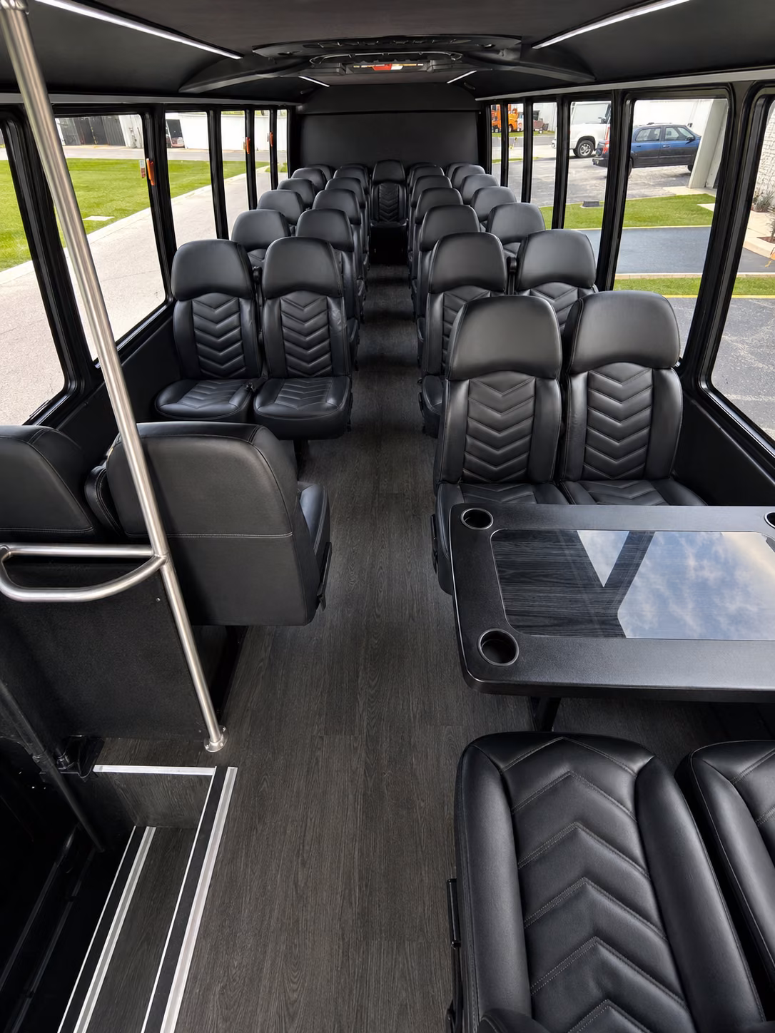 honolulu 20 passenger minibus interior