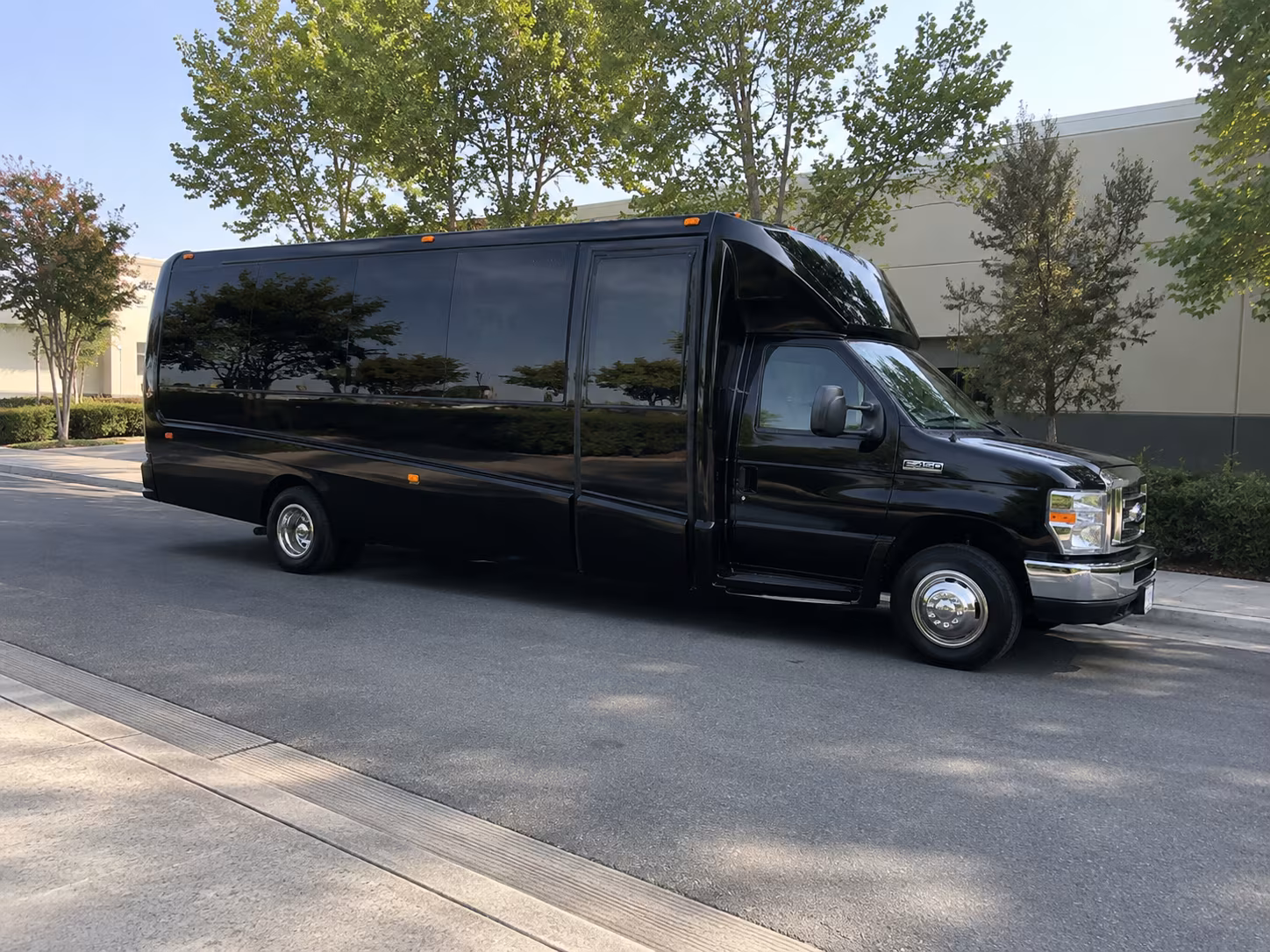honolulu quincea n era sweet 16 party bus rental