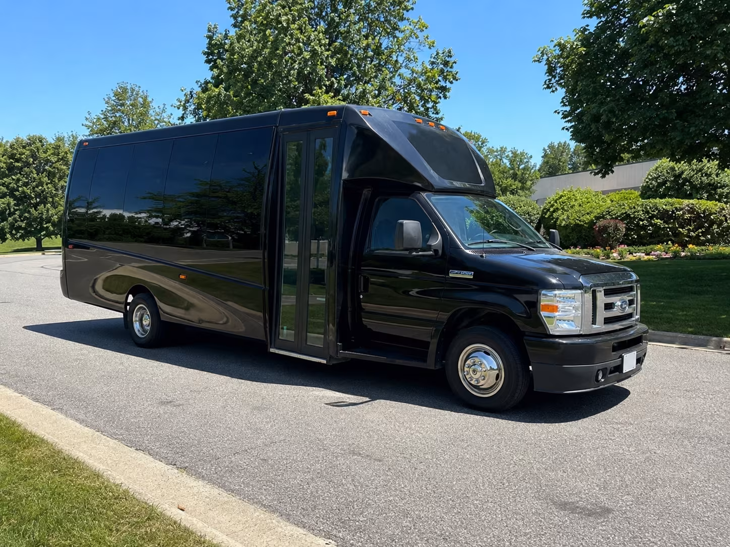 party buses for bachelorette wine tours on oahu s north shore