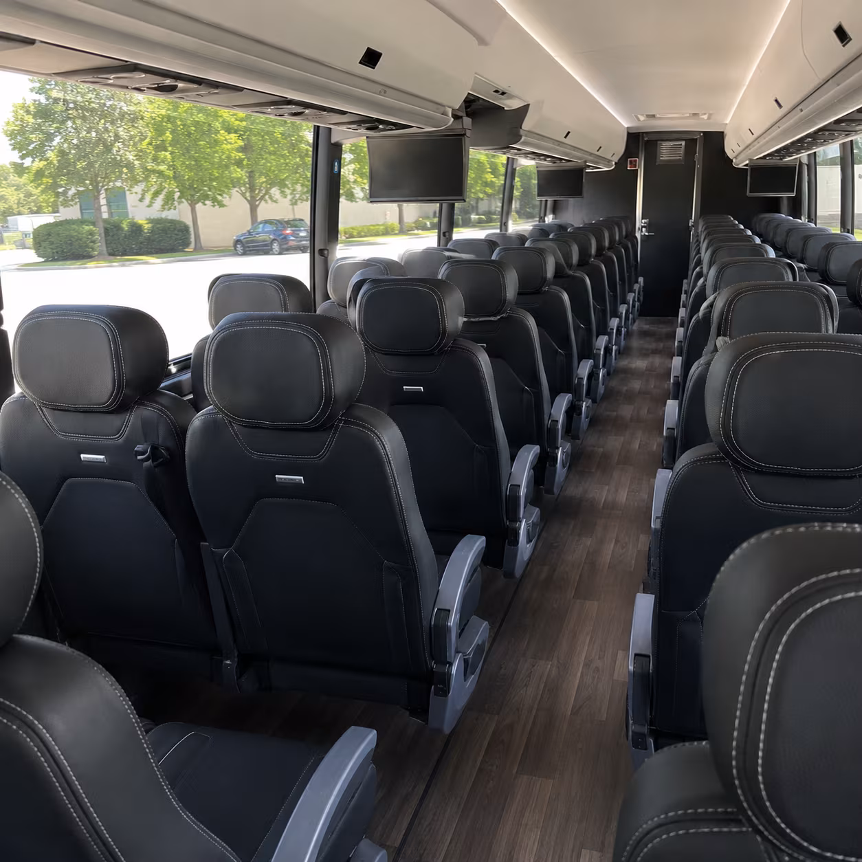 sports team and athletic group bus rentals for long distance travel from honolulu